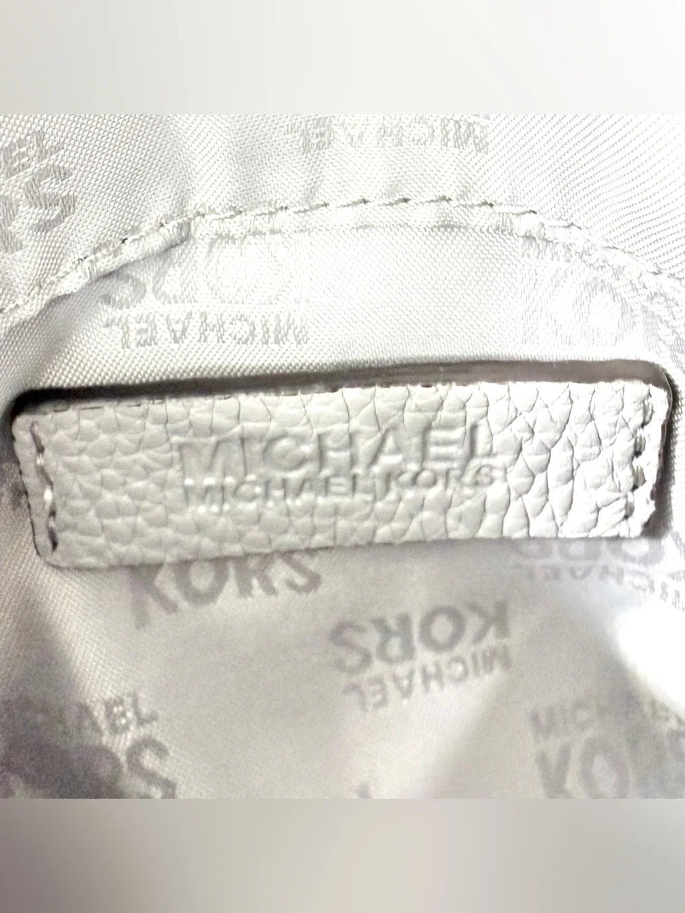 Michael Kors Gray Leather Mini Fold Over Crossbody Bag Chain Strap Charm 1606
